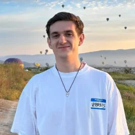 В какое казино играет Эвелон (Evelone192)